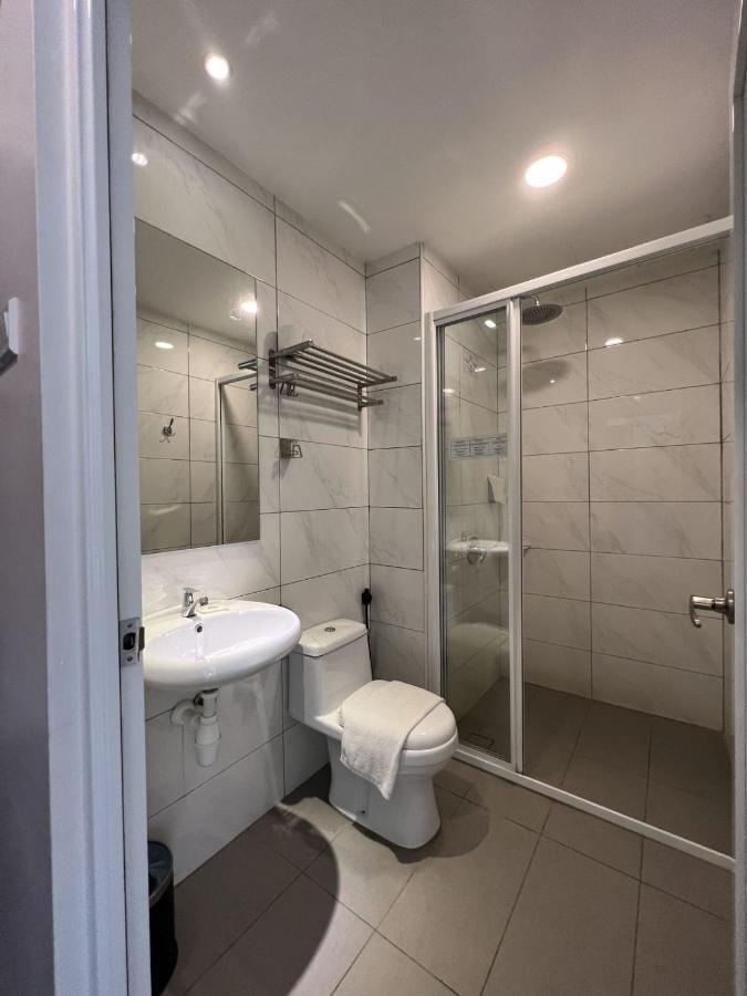 Zone Hotels, Telok Panglima Garang Teluk Panglima Garang Eksteriør bilde