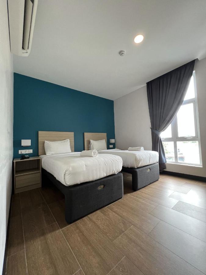 Zone Hotels, Telok Panglima Garang Teluk Panglima Garang Eksteriør bilde