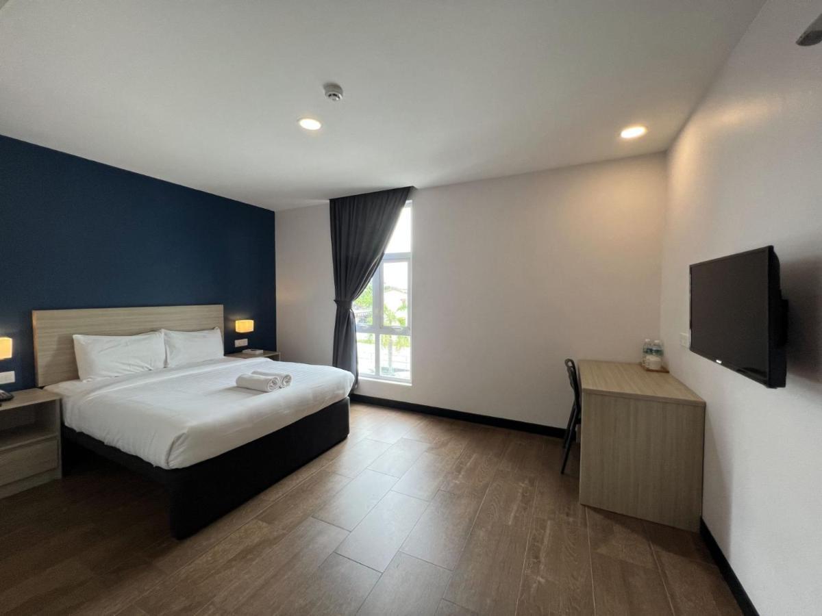 Zone Hotels, Telok Panglima Garang Teluk Panglima Garang Eksteriør bilde